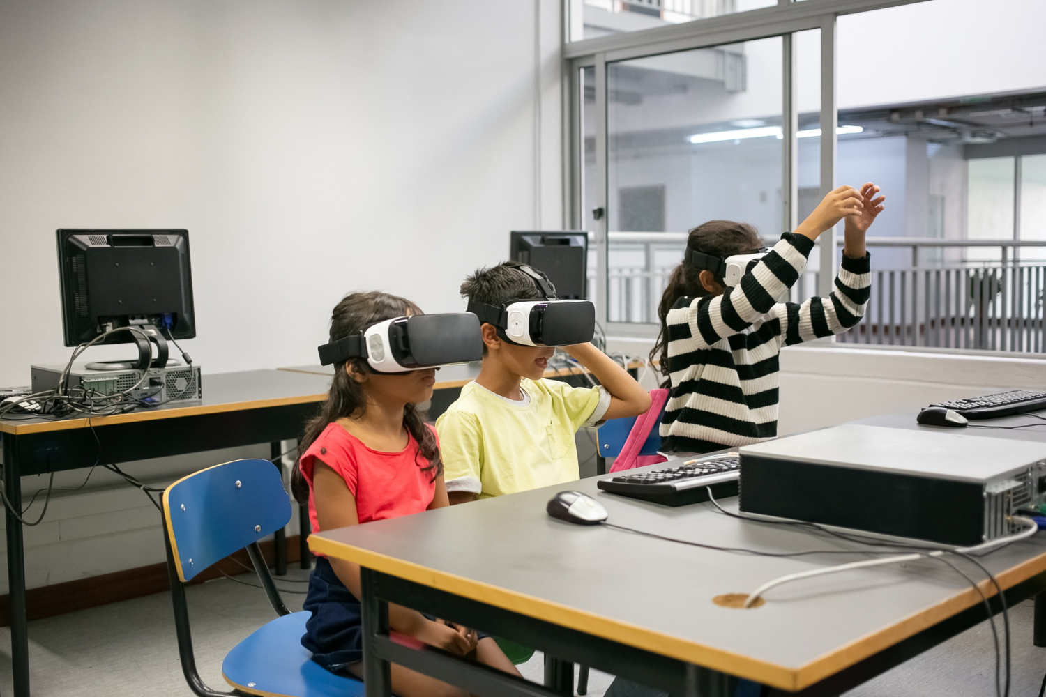 Aliada, no enemiga: La tecnología como el motor de la motivación en el aula moderna